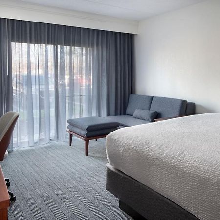 Courtyard By Marriott Silver Spring North/White Oak מראה חיצוני תמונה