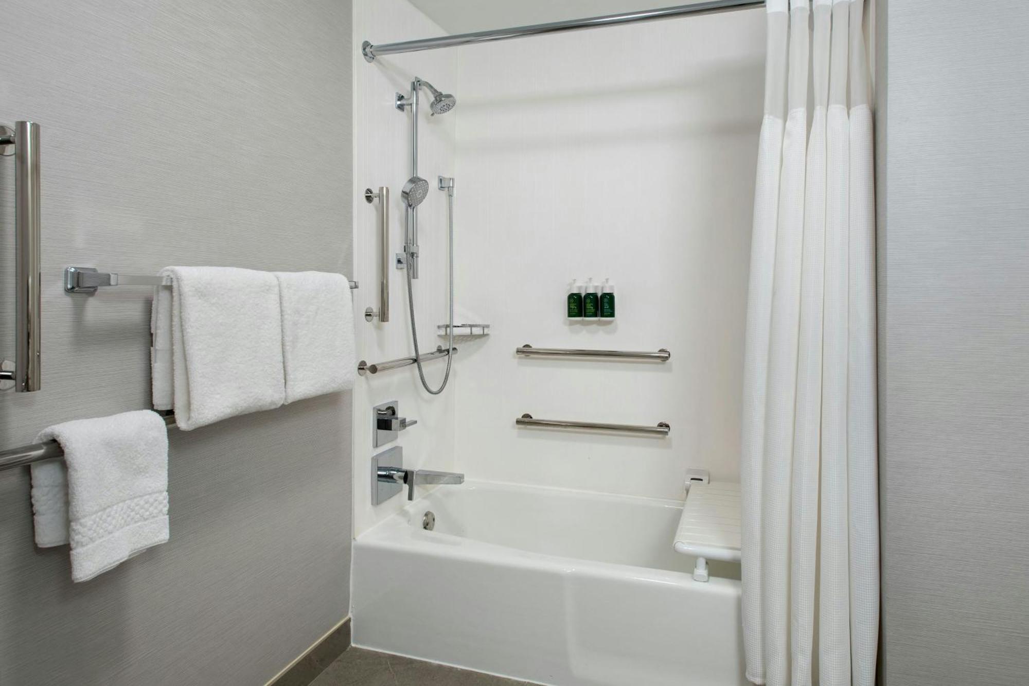 Courtyard By Marriott Silver Spring North/White Oak מראה חיצוני תמונה